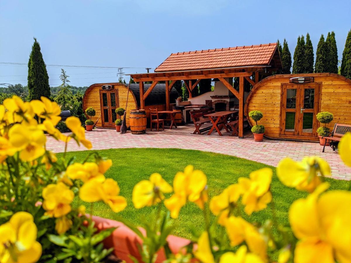 Tokaj Zlata Putna - Restaurant & Pension Vinicky Luaran gambar