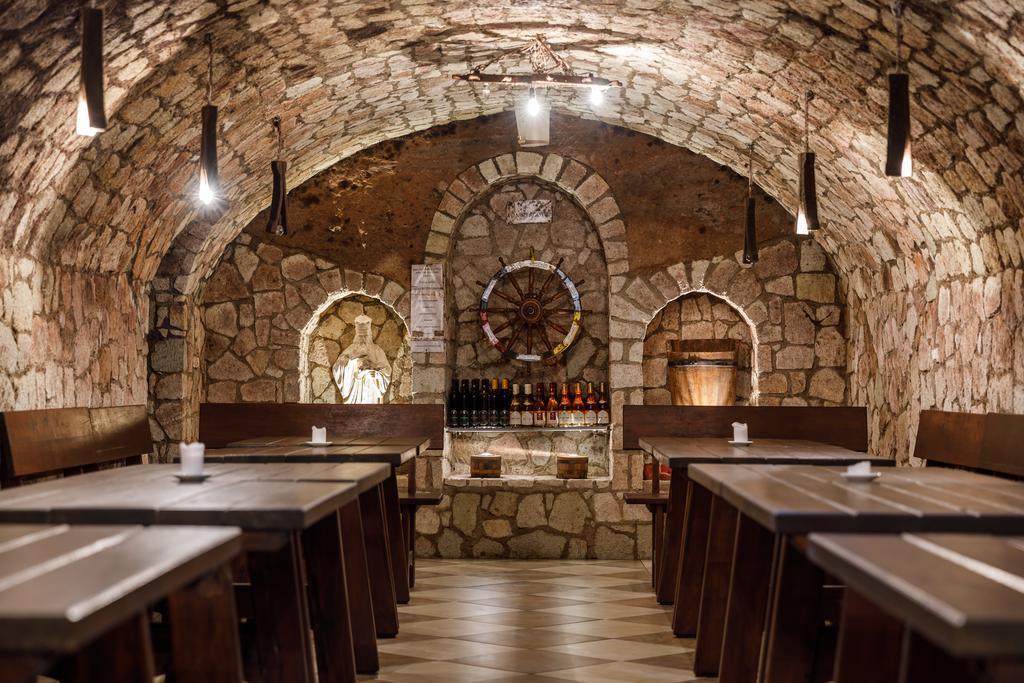 Tokaj Zlata Putna - Restaurant & Pension Vinicky Luaran gambar