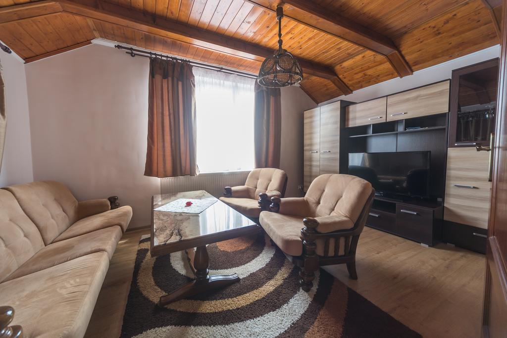 Tokaj Zlata Putna - Restaurant & Pension Vinicky Luaran gambar