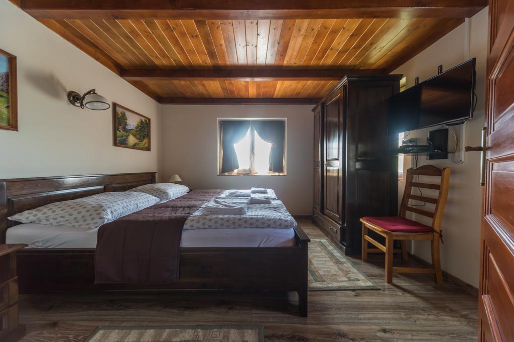 Tokaj Zlata Putna - Restaurant & Pension Vinicky Luaran gambar